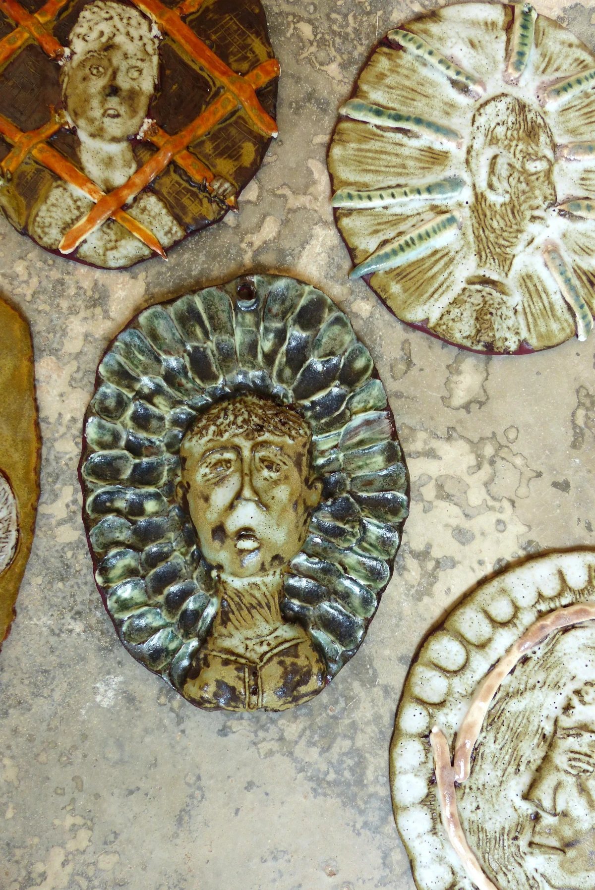 Portrait d'un personnage en bas relief